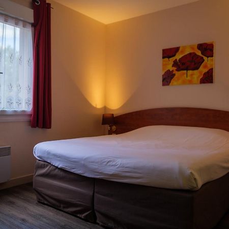 Logis Hotel - Restaurant Le Tulipier Vienne-le-Château Kültér fotó