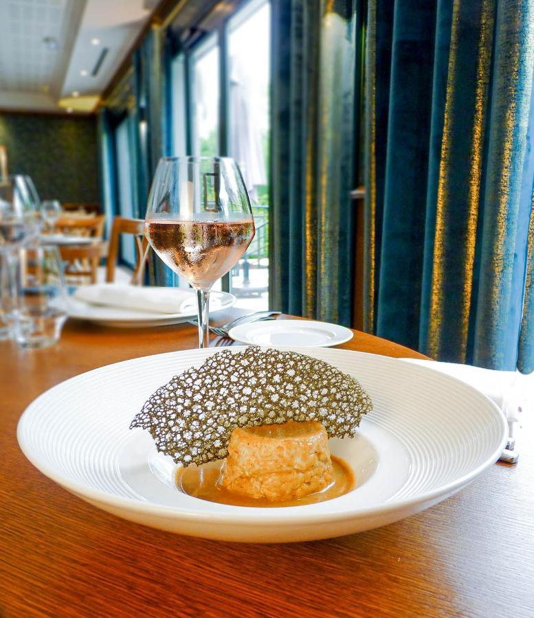 Logis Hotel - Restaurant Le Tulipier Vienne-le-Château Kültér fotó