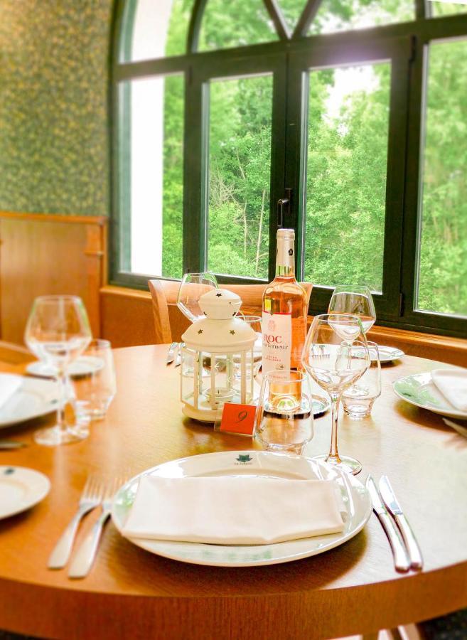 Logis Hotel - Restaurant Le Tulipier Vienne-le-Château Kültér fotó