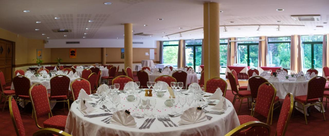 Logis Hotel - Restaurant Le Tulipier Vienne-le-Château Kültér fotó
