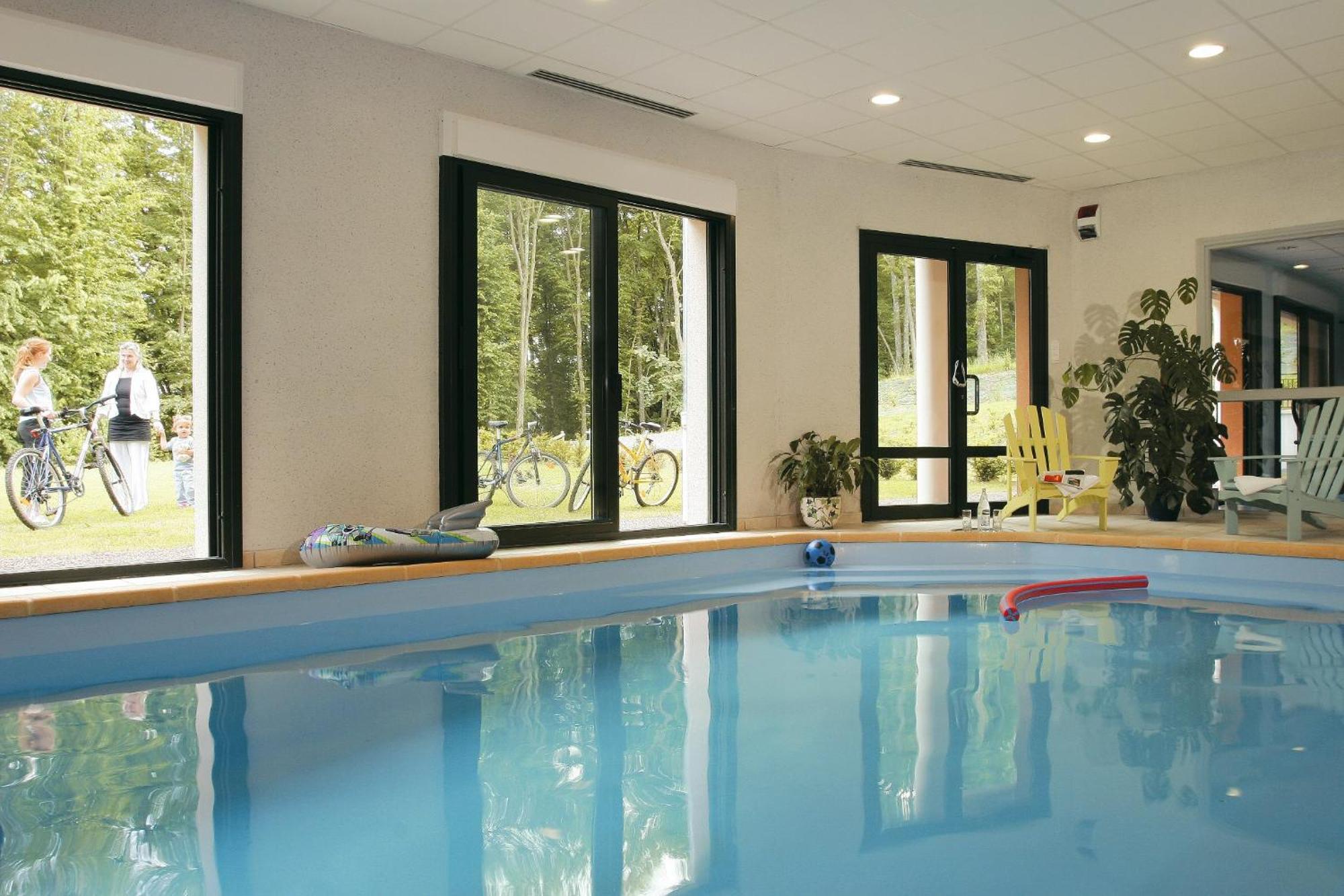 Logis Hotel - Restaurant Le Tulipier Vienne-le-Château Kültér fotó