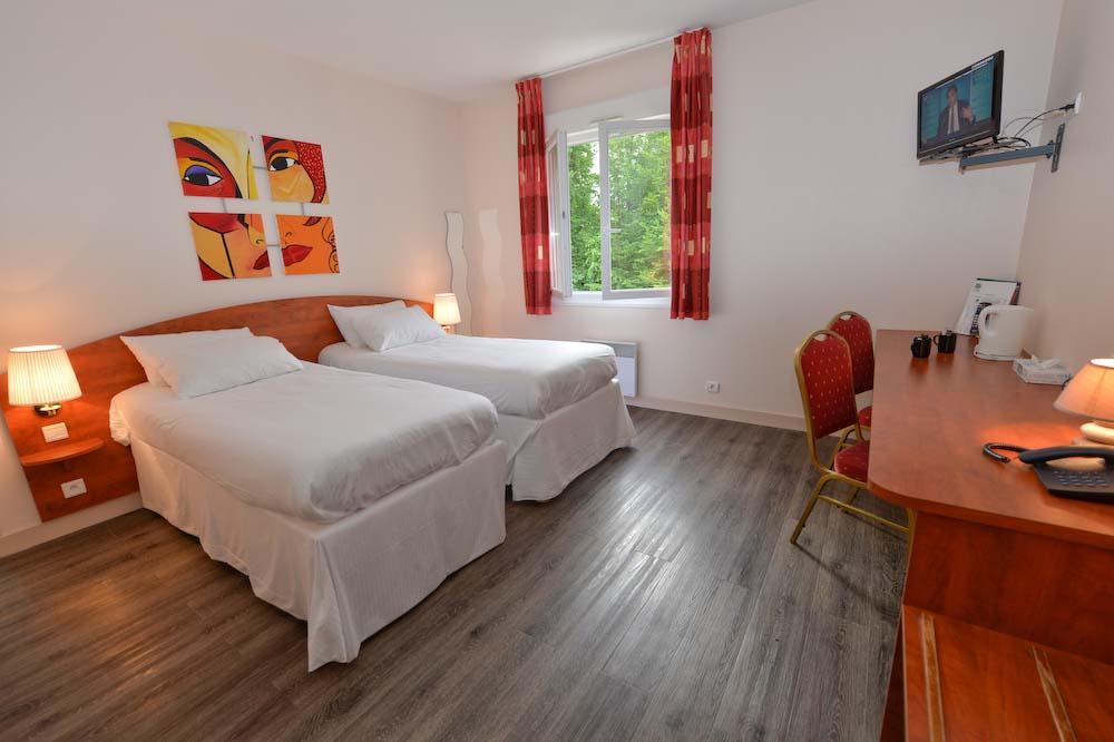 Logis Hotel - Restaurant Le Tulipier Vienne-le-Château Kültér fotó